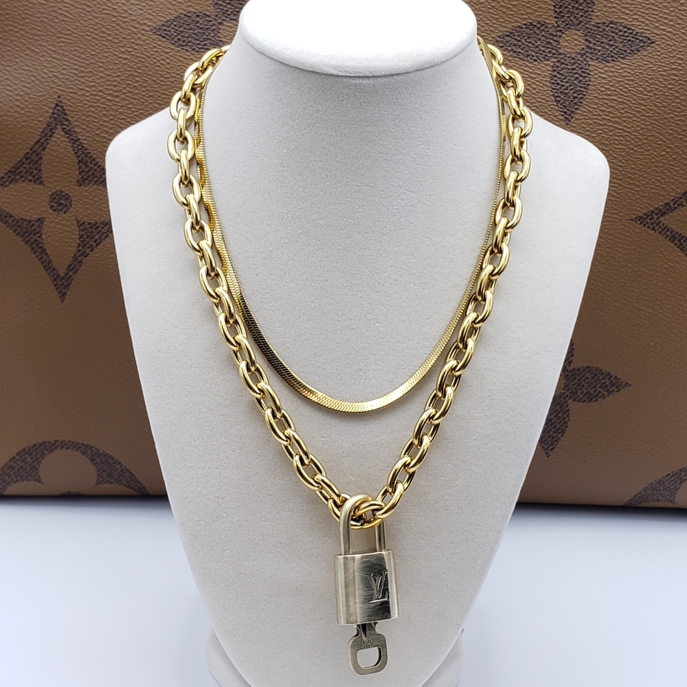 18k Gold Plated Stainless Steel Chain W/ Authentic Louis Vuitton Padlock Pendant - Picture 7 of 15